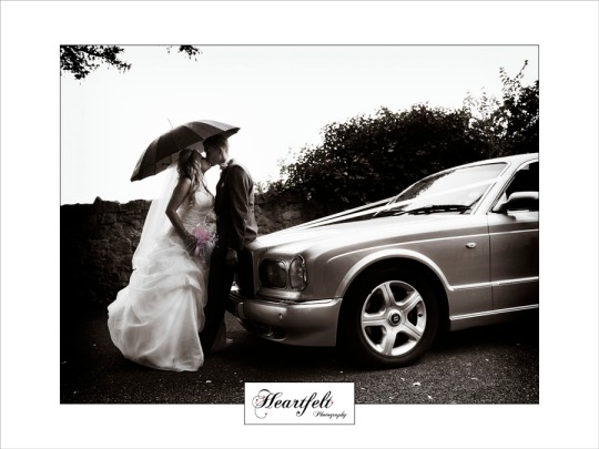 rainy wedding day photography